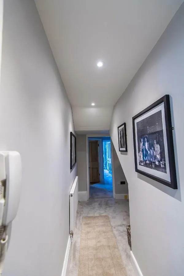 Court House Apartment Cheltenham
